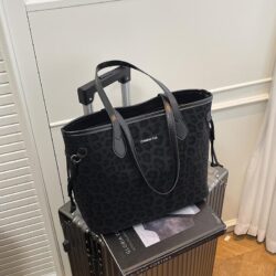 Simple Retro Large Capacity Pu Leather Tote Bag