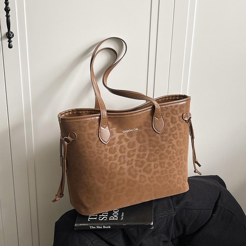 Simple Retro Large Capacity Pu Leather Tote Bag